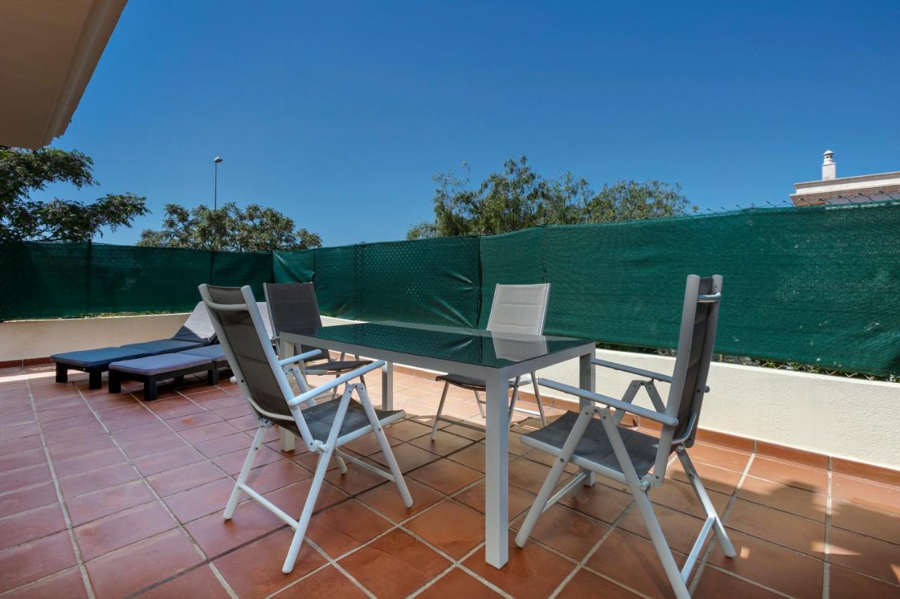 Lovely 2 Bedroom Locrimar V Walk To Beach Rdr260 Marbella Eksteriør billede